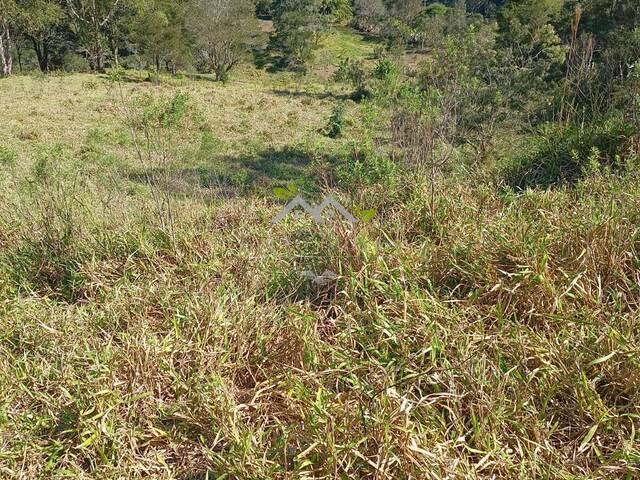 Venda em Bairro dos Mellos - Campos do Jordão