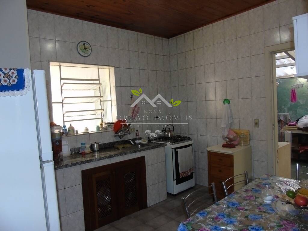 Casa à venda com 3 quartos, 113m² - Foto 13