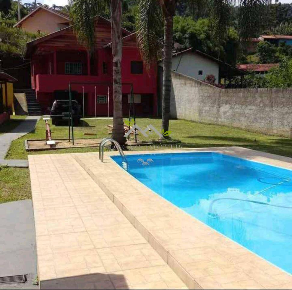 Casa à venda com 3 quartos, 100m² - Foto 2