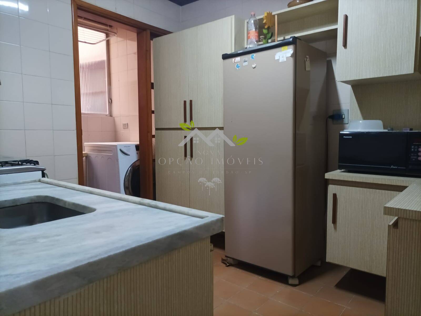 Apartamento à venda com 3 quartos, 105m² - Foto 11