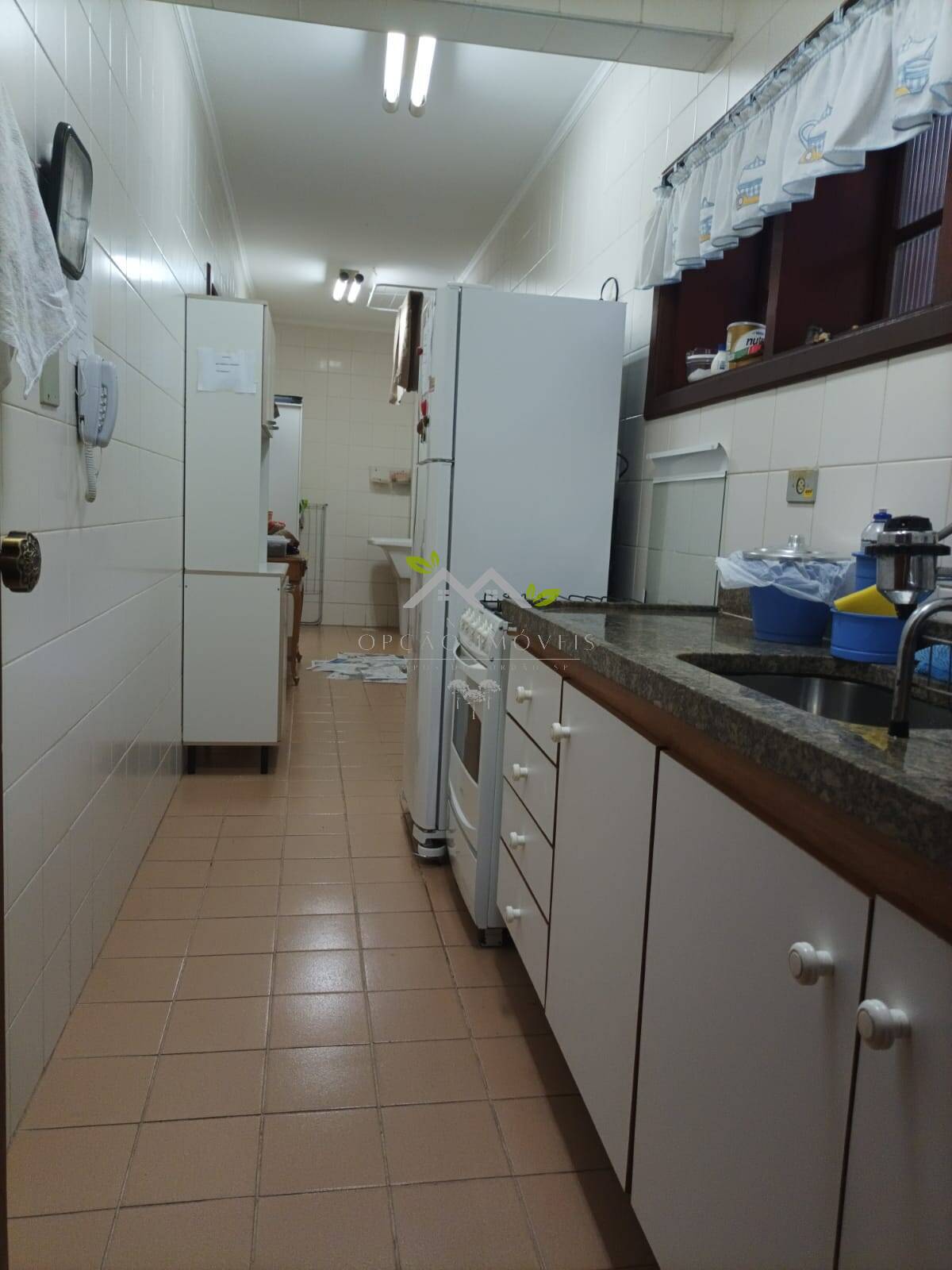 Apartamento à venda com 3 quartos, 75m² - Foto 8