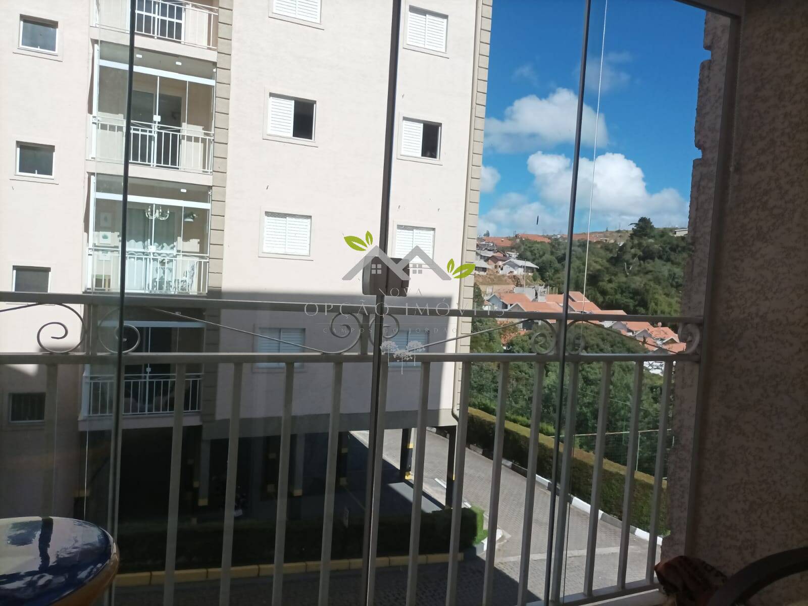 Apartamento à venda com 2 quartos, 63m² - Foto 11