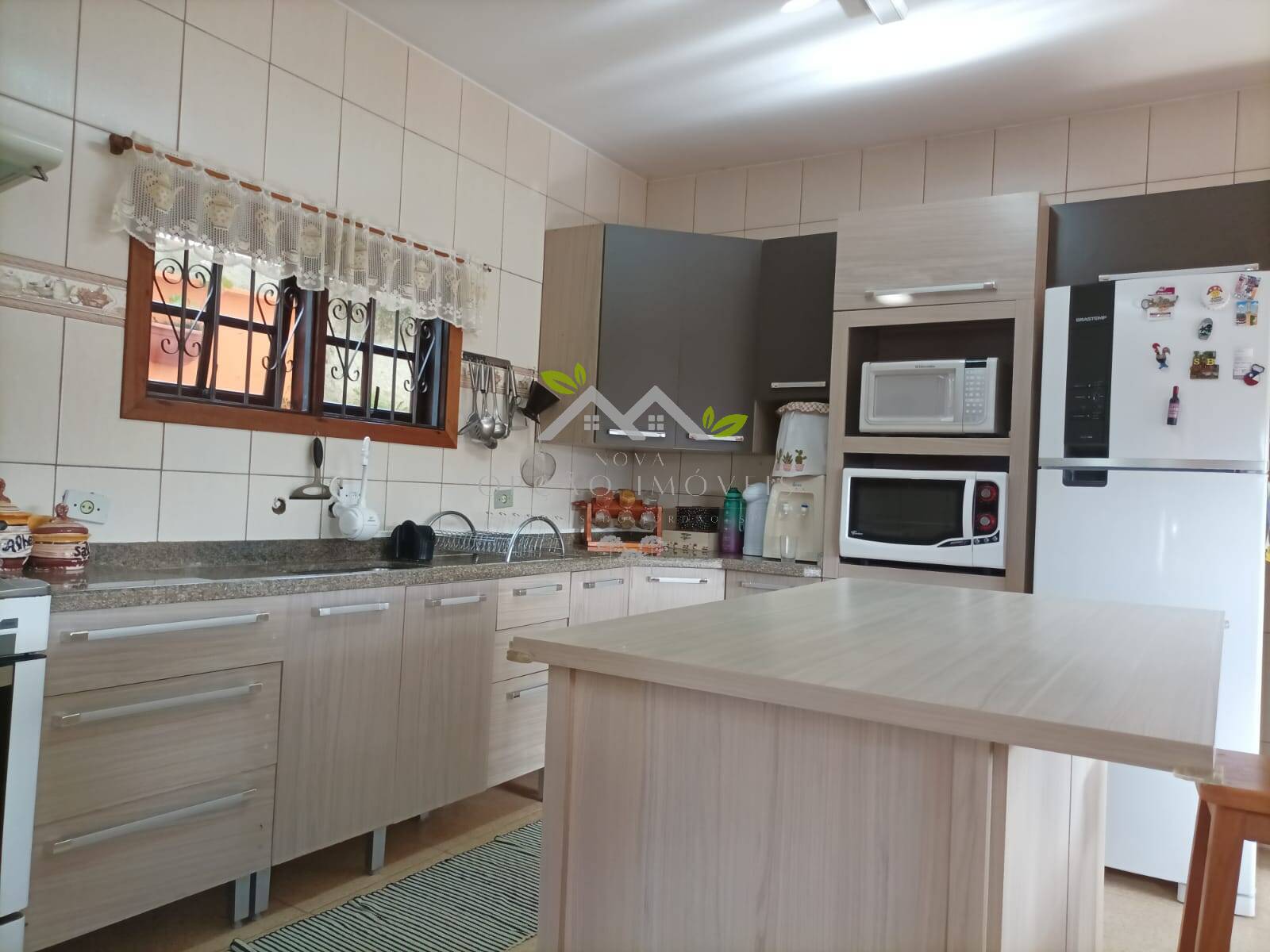 Casa à venda com 5 quartos, 350m² - Foto 16