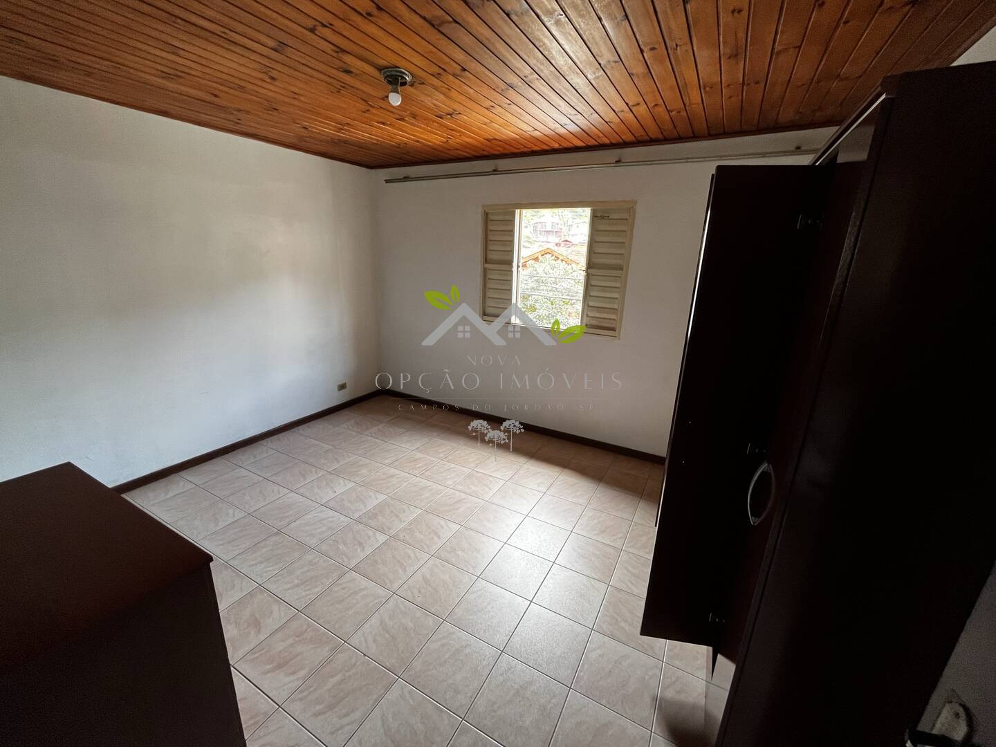 Casa à venda com 2 quartos, 250m² - Foto 10