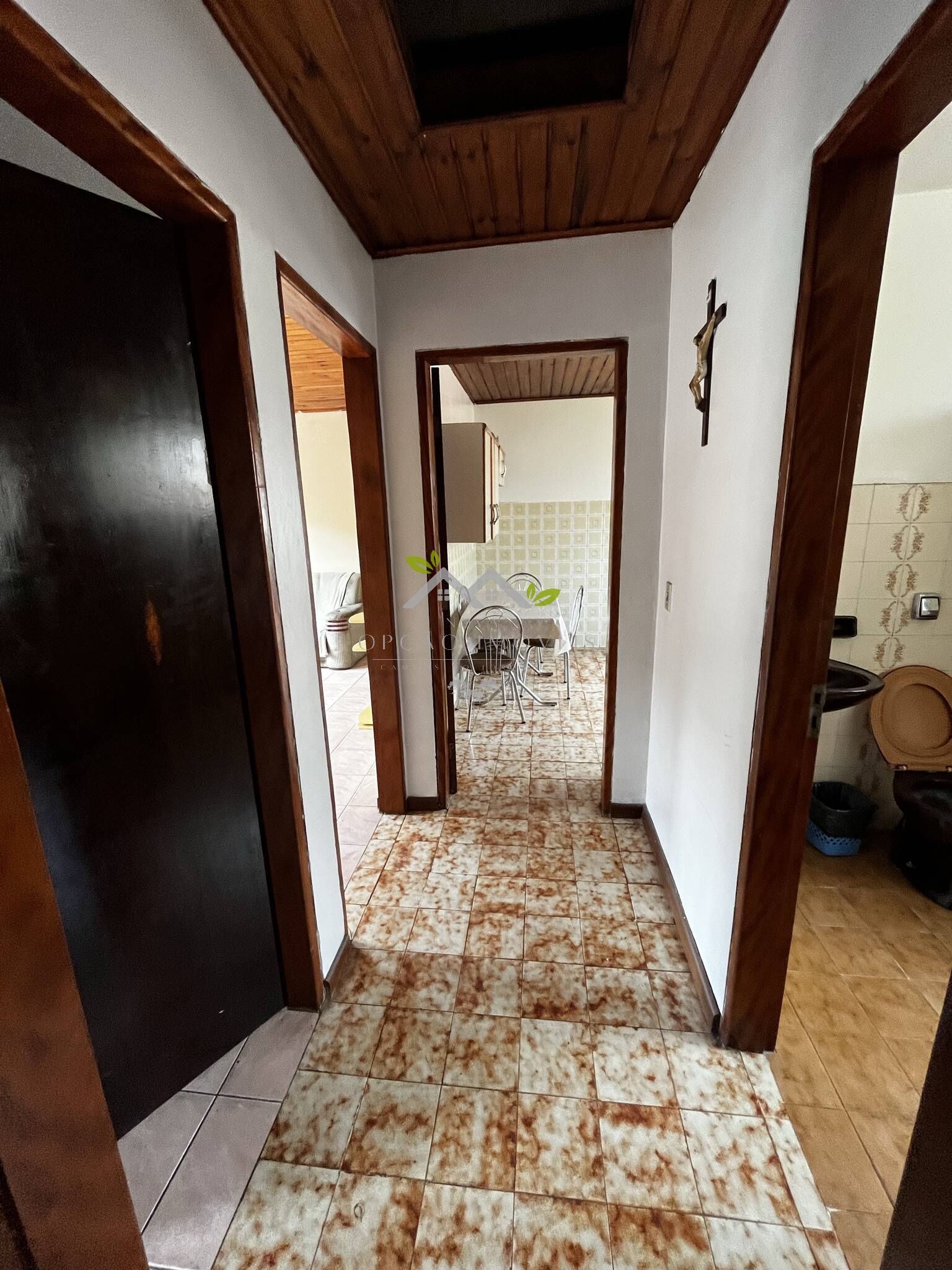 Casa à venda com 2 quartos, 250m² - Foto 6