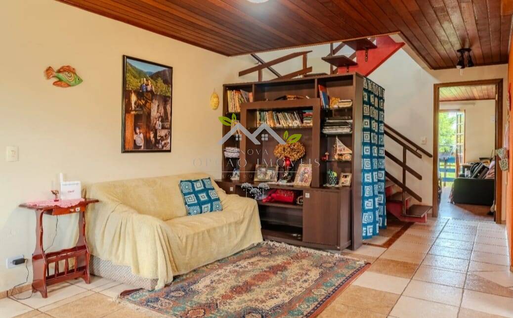 Casa à venda com 4 quartos, 200m² - Foto 7