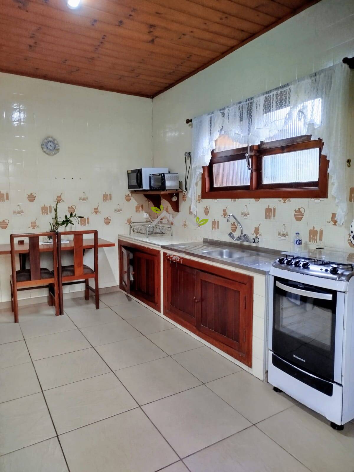 Casa à venda com 4 quartos, 300m² - Foto 15