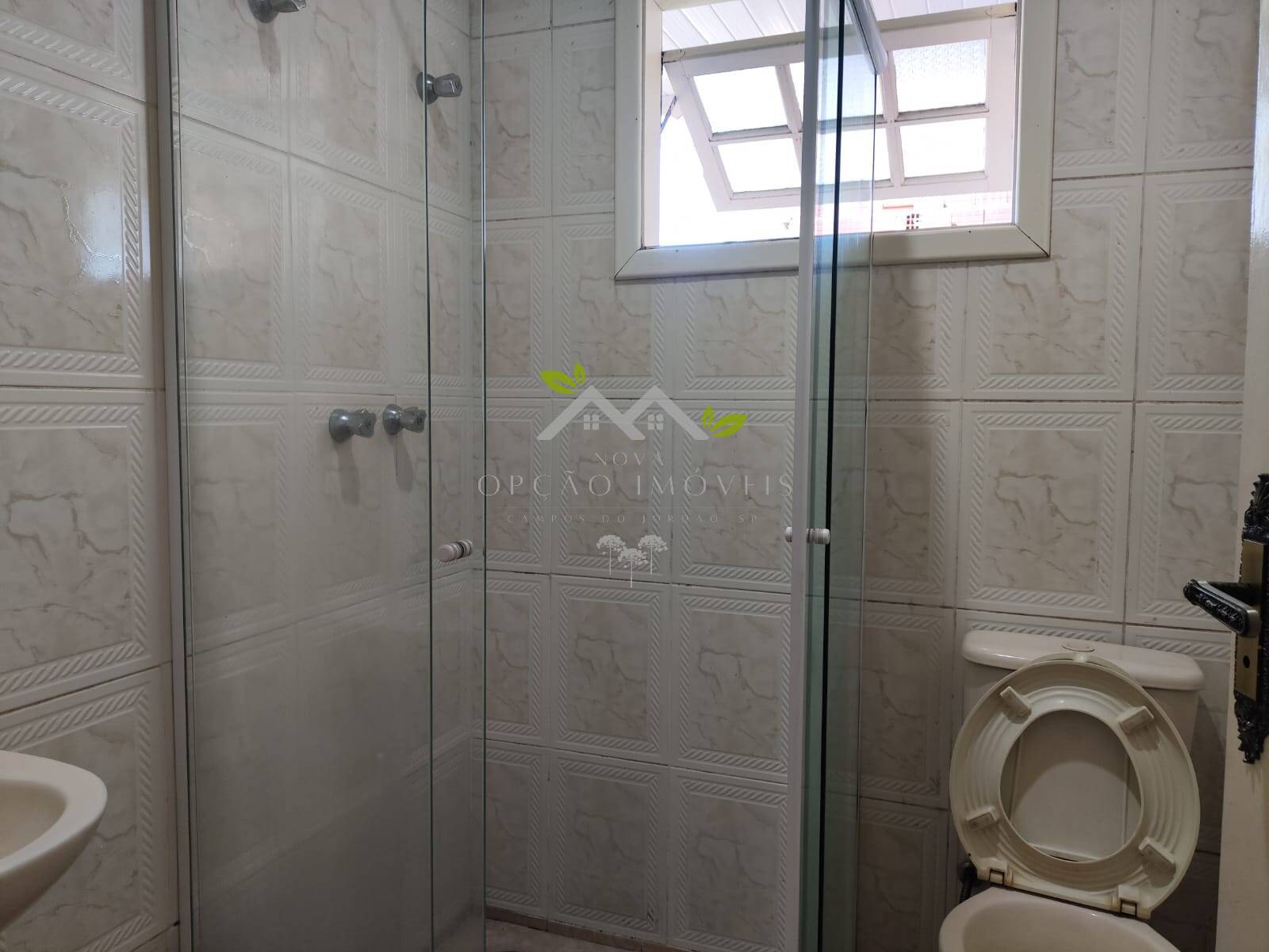 Casa à venda com 2 quartos, 200m² - Foto 18