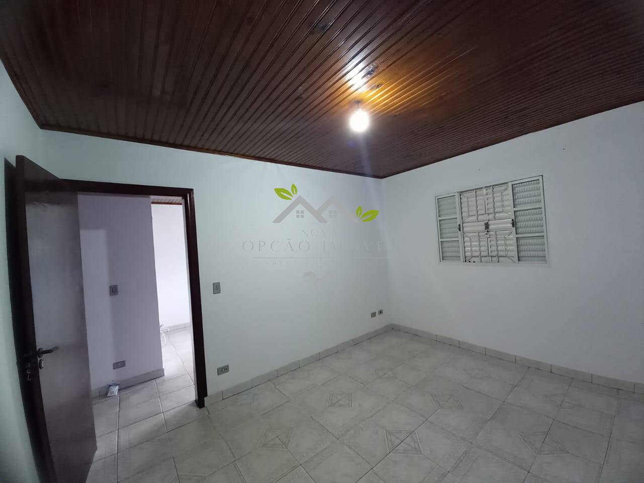 Casa à venda com 2 quartos, 100m² - Foto 7