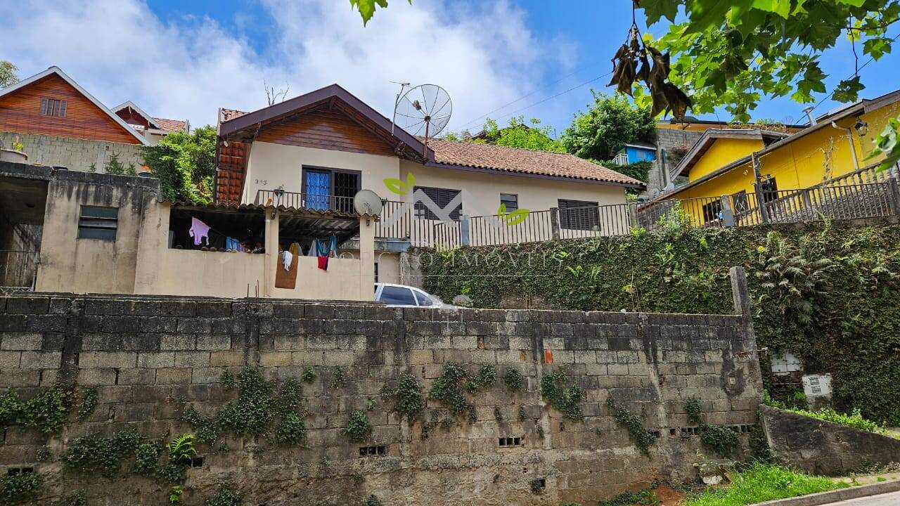 Casa à venda com 3 quartos, 286m² - Foto 2