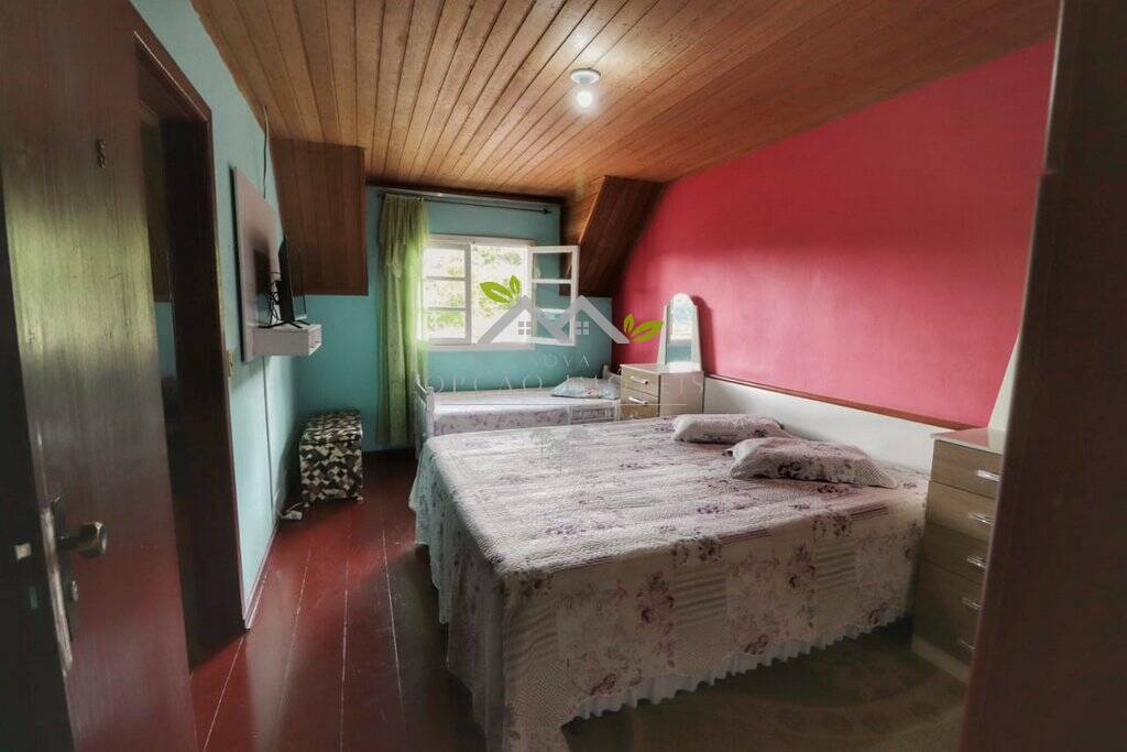 Casa à venda e aluguel com 6 quartos, 184m² - Foto 22