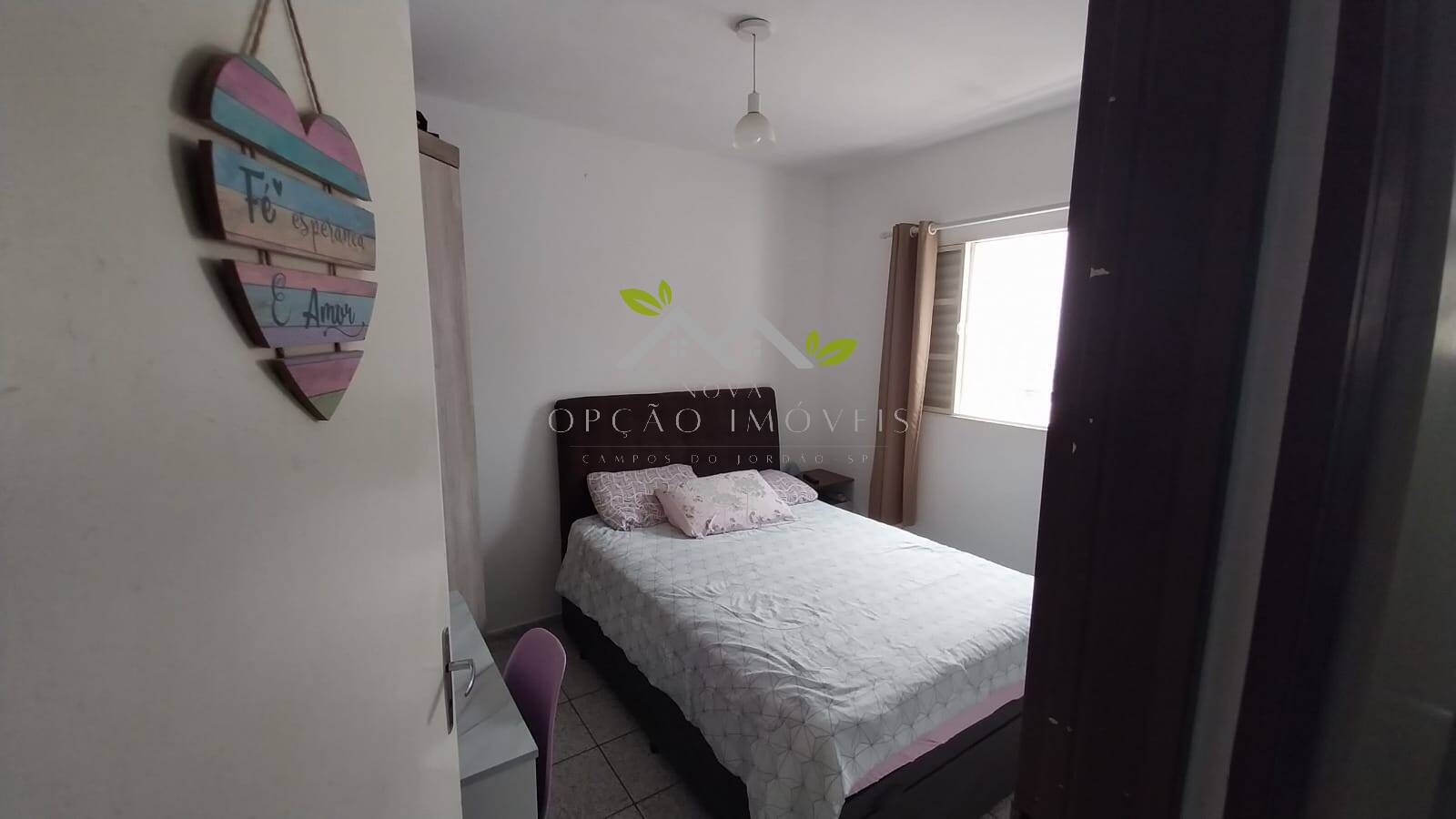 Casa à venda com 3 quartos, 200m² - Foto 9