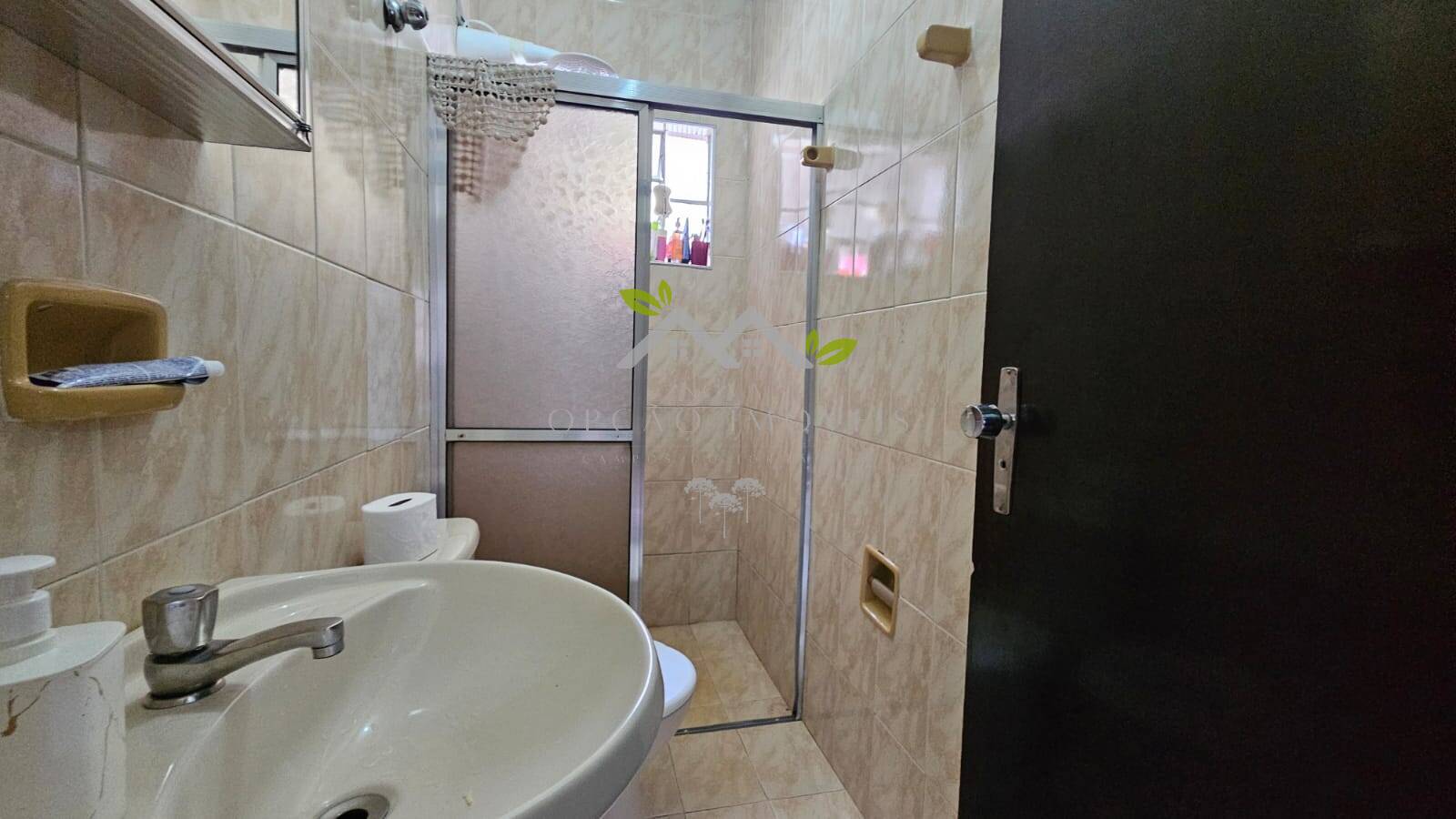 Casa à venda com 4 quartos, 361m² - Foto 13