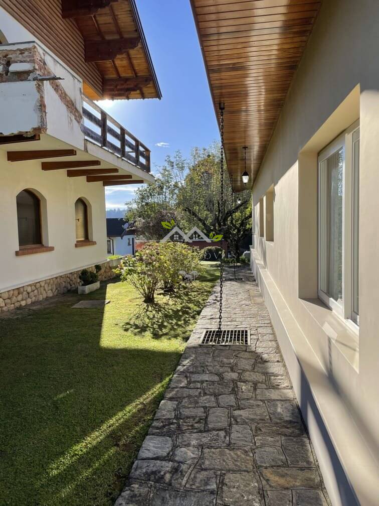 Casa à venda com 2 quartos, 320m² - Foto 23