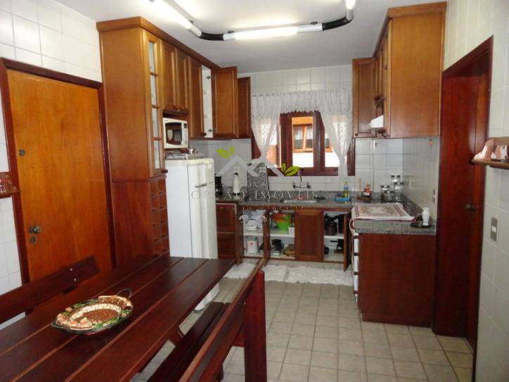 Apartamento à venda com 5 quartos, 298m² - Foto 13