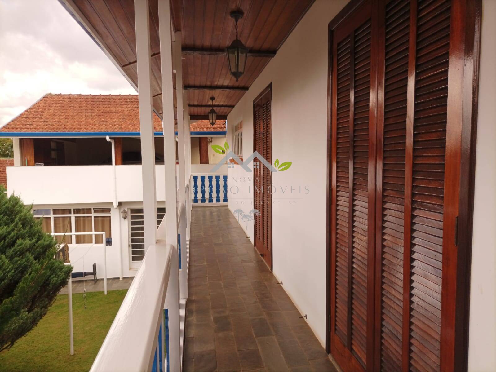 Casa à venda com 5 quartos, 130m² - Foto 3