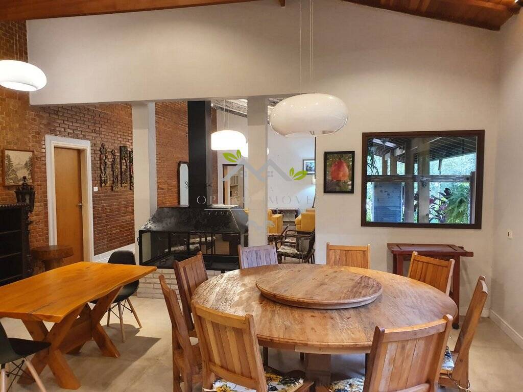 Casa à venda e aluguel com 3 quartos, 272m² - Foto 5