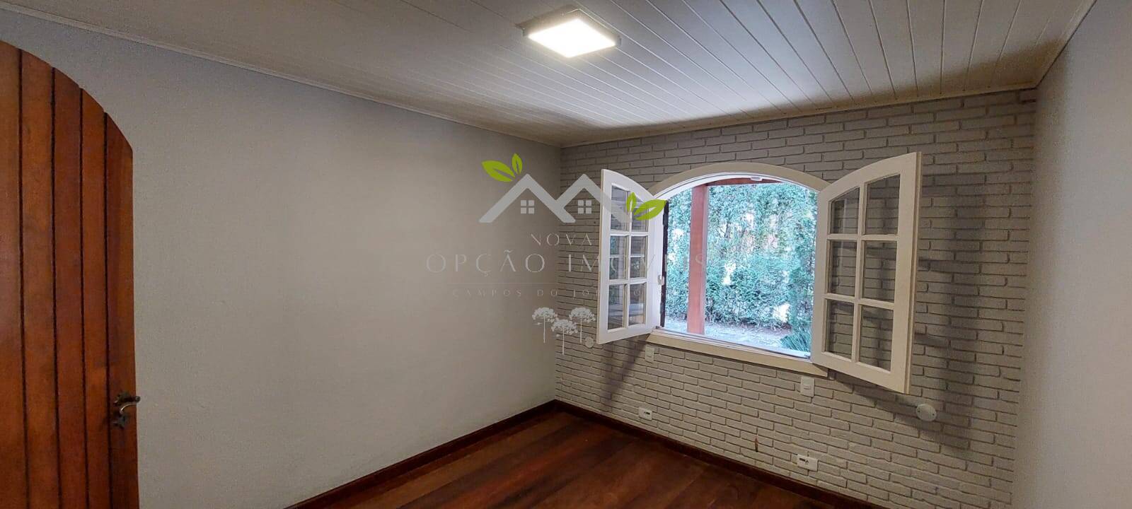 Casa à venda com 3 quartos, 258m² - Foto 42