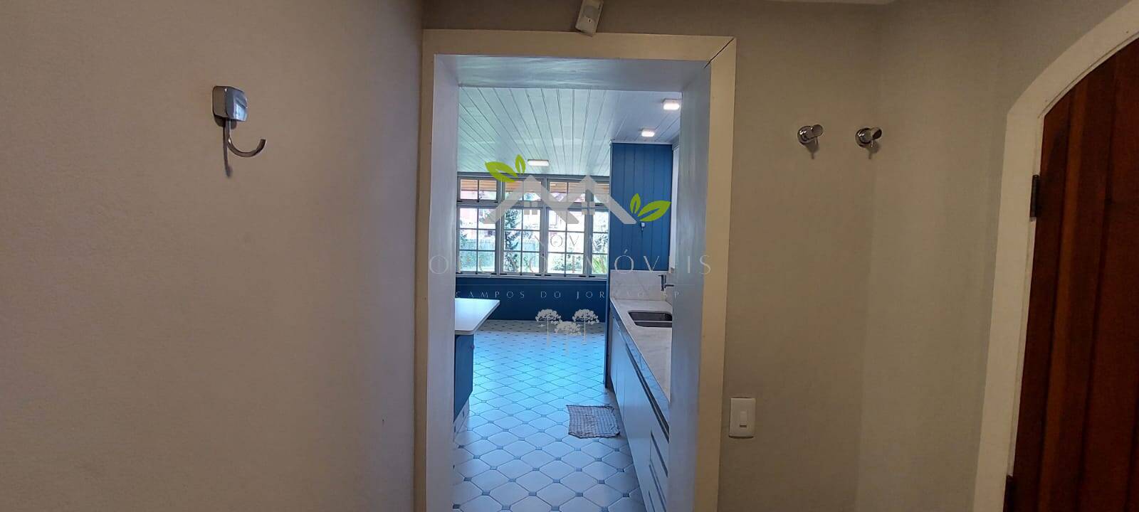 Casa à venda com 3 quartos, 258m² - Foto 12