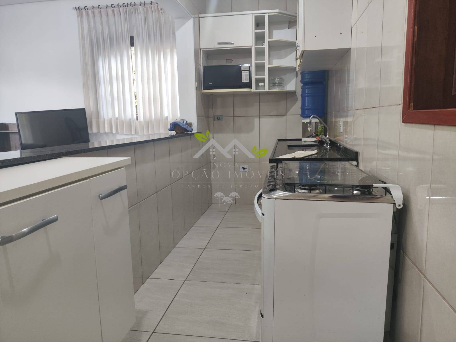 Casa à venda com 2 quartos, 210m² - Foto 5